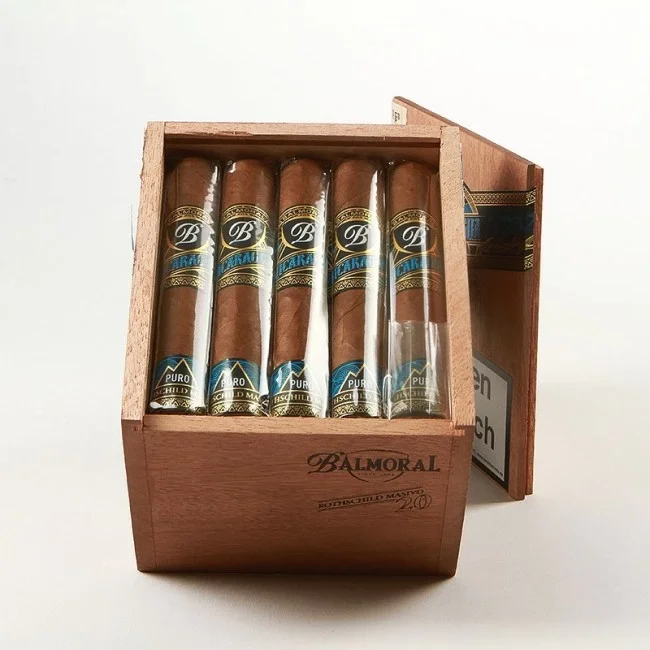 balmoral-puro-nicaragua-rothschild-masivo-20-li-puro-4272576922214-sw650sh650 Balmoral Puro Nicaragua Rothschild Masivo 20'li - Görsel 1
