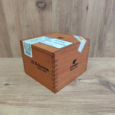 Cohiba Robustos (25’li Kutu) Orjinal Freeshop Ürünü