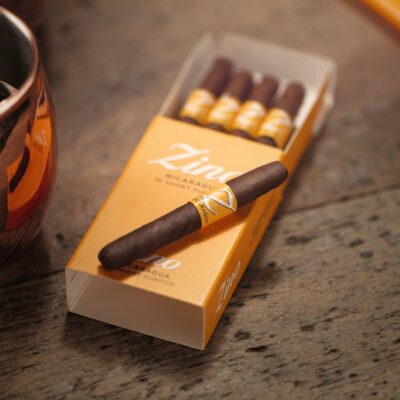 Zino Nicaragua Short Puritos 10 Adet
